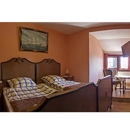 Bergera 3* Dzierżoniów