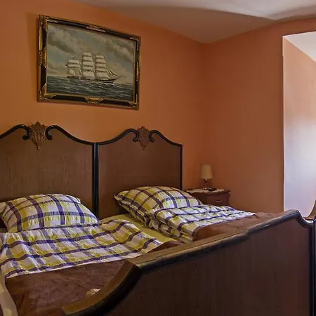 Bergera 3* Dzierżoniów