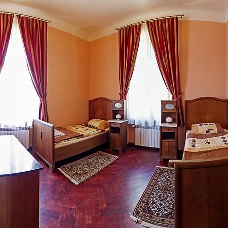 Bergera 3* Dzierzoniow