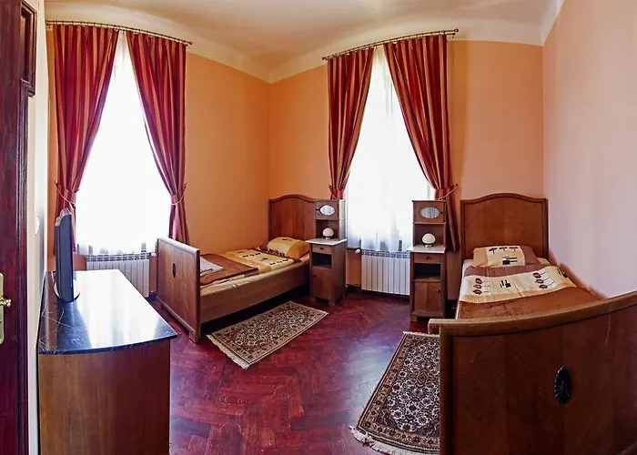 Bergera 3* Dzierzoniow